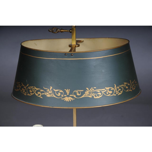 Traditional Empire Table Lamp in Gold-Plated Bronze, 1900s For Sale - Image 3 of 15