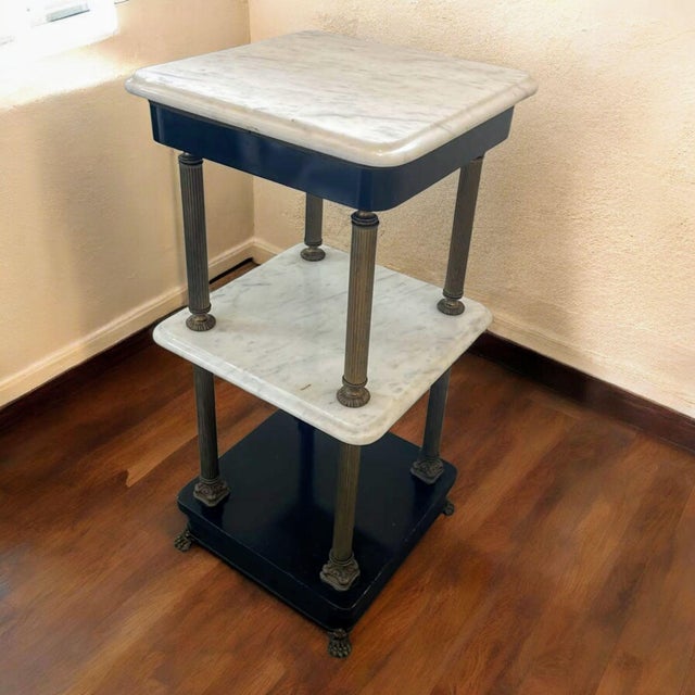 Traditional Early 20th Century Multi-Tiered Pedestal Table That Blends Classic Materials With Sophisticated Design For Sale - Image 3 of 6