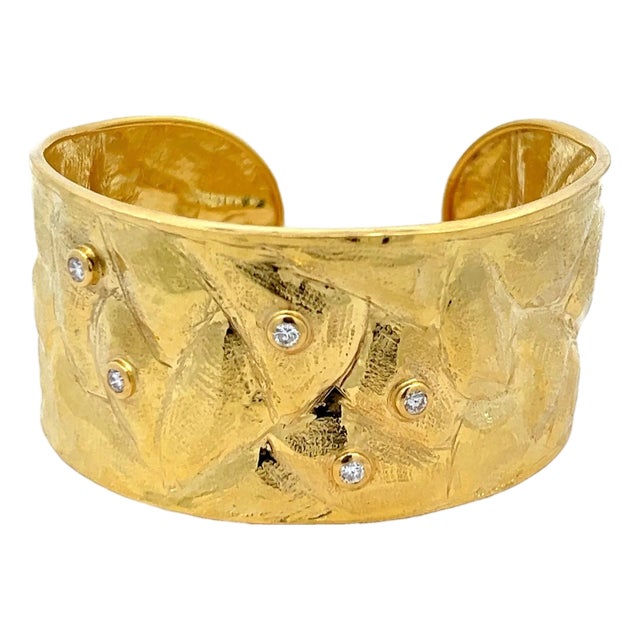Vintage Italian 18k Gold Diamond Textured Wide Cuff Bracelet For Sale