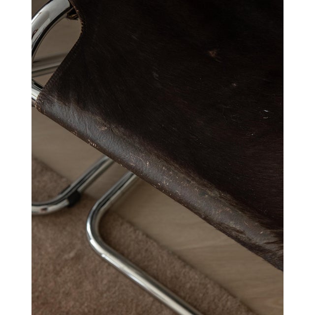 Italian Chrome and Cowhide Cantilever Dining Chairs, 1970s, Set of 4 For Sale - Image 16 of 18