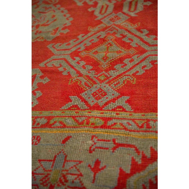 1920s Vintage Turkish Oushak Shadow Medallion Wool Carpet For Sale - Image 11 of 18