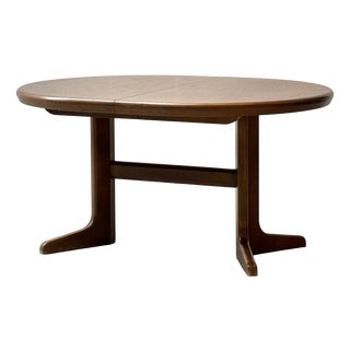 Extendable Oval Dining Table in Oak, 1970s For Sale