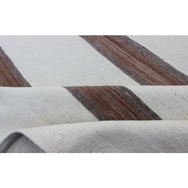 Mid 20th Century Turkish Vintage Kilim Flat-Weave Rug in Off White Brown With Stripe Design For Sale - Image 9 of 10