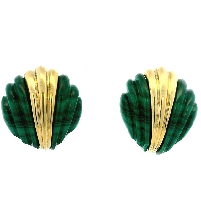 Vintage 1970s 18k Gold Carved Malachite Sculptural Clip-on Earrings, Pair For Sale - Image 9 of 13
