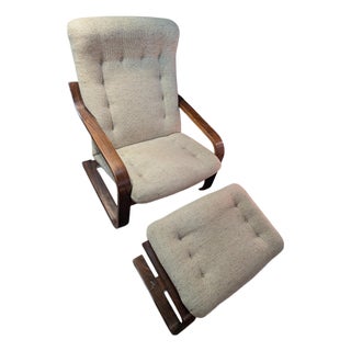 1970s Mid Century Modern Westnofa Bentwood Lounge Chair and Ottoman For Sale