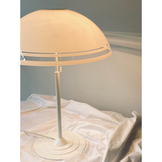 Postmodern Table Lamp in Metal and Plastic For Sale - Image 6 of 14