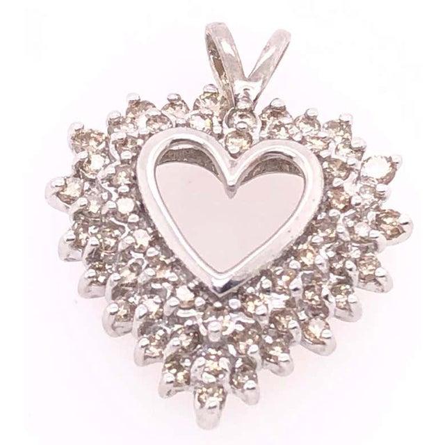 2010s 14 Karat White Gold and Diamond Heart Pendant For Sale - Image 5 of 5