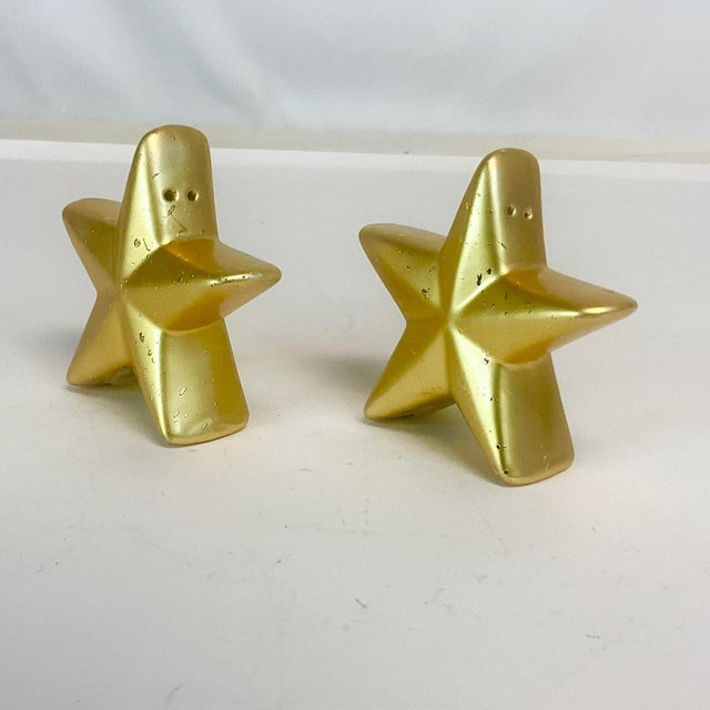 1980s 1980s Postmodern Hollywood Regency Boho Chic Star Salt and Pepper Shakers - A Pair For Sale - Image 5 of 7