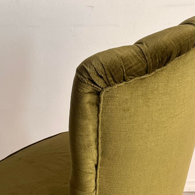 Wood Vintage Italian Bedroom Chairs in Green Velvet, 1960s, Set of 2 For Sale - Image 7 of 11