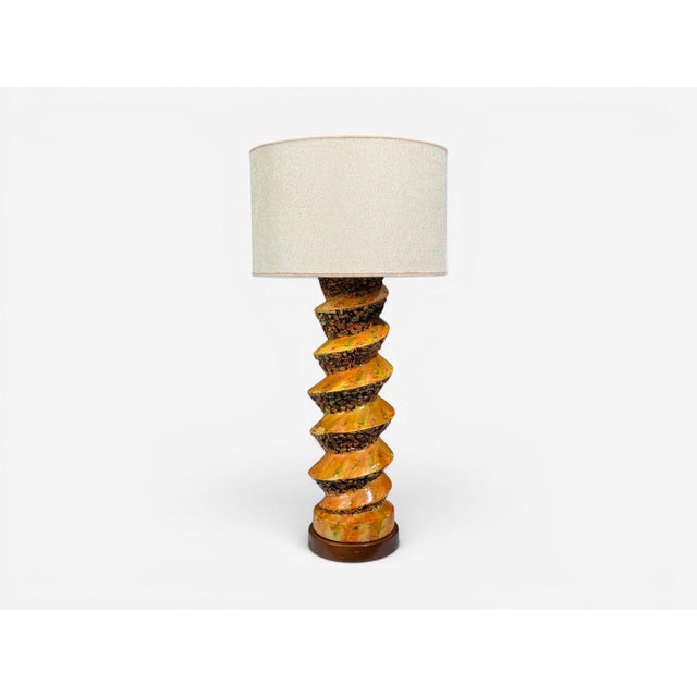 Mid-Century Modern 1960s American Modern, Large Table Lamp, Orange Ceramic, Walnut For Sale - Image 3 of 9