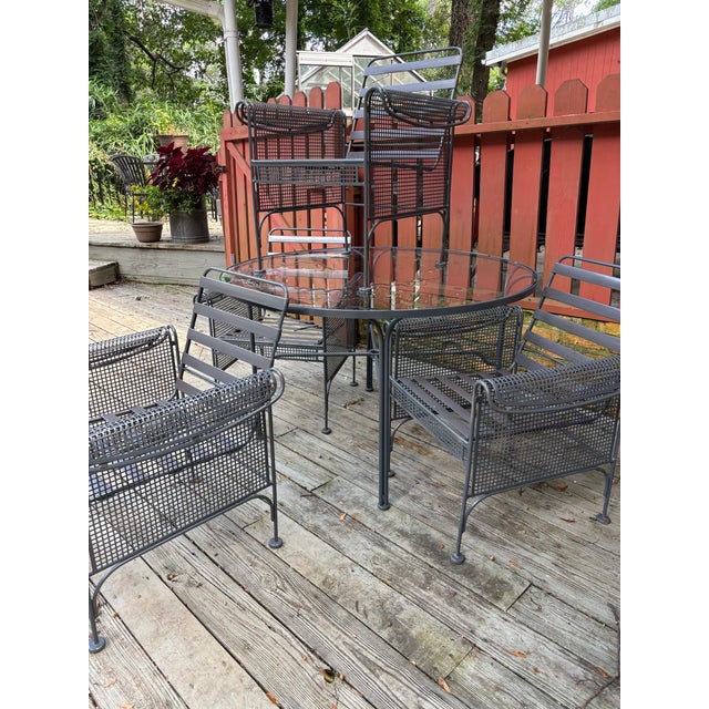 Slate Gray 1960s Woodard Sculptura Pool Side Dining Table Plus 4 Chairs, Attributed For Sale - Image 8 of 11