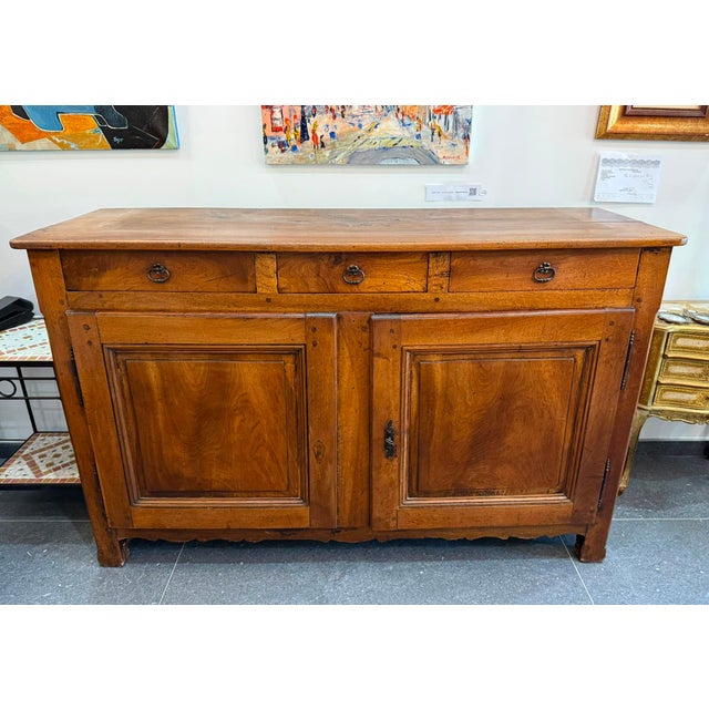 Mid 19th Century Antique Walnut Buffet with 3 Drawers, 1850 For Sale - Image 5 of 18
