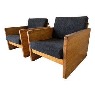 1970s Mid-Century Modern Milo Baughman - Style Architectural Cube Lounge Chairs – Pair For Sale