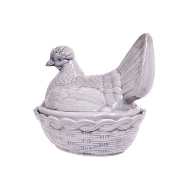 Large six inch vintage gray ceramic lidded bowl depicting a rustic farmhouse hen. Marked "EW; 1970" Light wear.