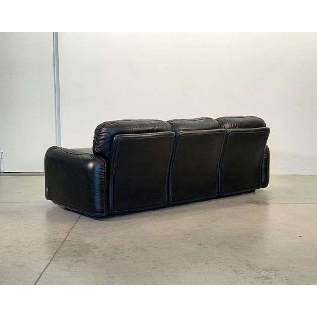1970s Piumotto Sofa in Black Leather by Arrigo Arrigoni for Busnelli, 1970s For Sale - Image 5 of 18