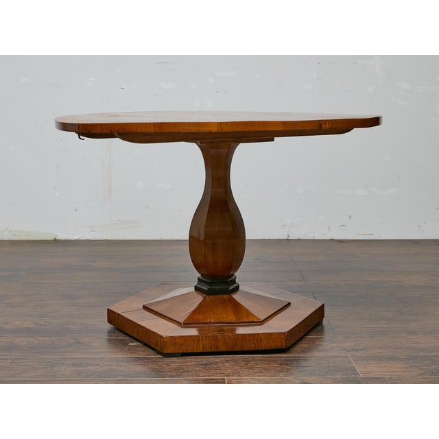 Biedermeier 19th Century Biedermeier Round Walnut Pedestal Table With Veneered Starburst Top For Sale - Image 3 of 10