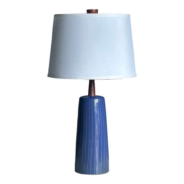 1960s Martz Lamp by Jane and Gordon Martz for Marshall Studios, Ceramic and Walnut For Sale
