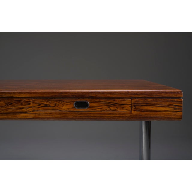 Executive Desk in Fine Hardwood Veneer on Nickel-Plated Steel Legs, 1970s For Sale - Image 9 of 18
