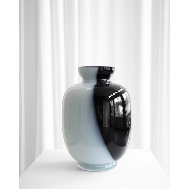 Glass Black-and-White Vase, 1980s For Sale - Image 7 of 7