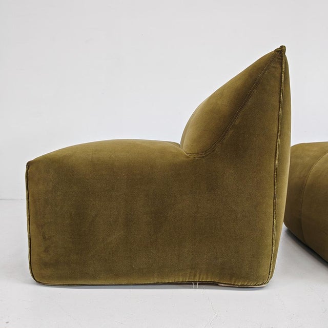 Le Bambole Modular Armchairs in Green Velvet by Mario Bellini for B&B Italia, 1970s, Set of 2 For Sale - Image 10 of 18