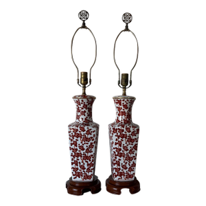 1960s Vintage Chinese Hand-Painted Porcelain Table Lamps With Red Floral Motifs – Pair