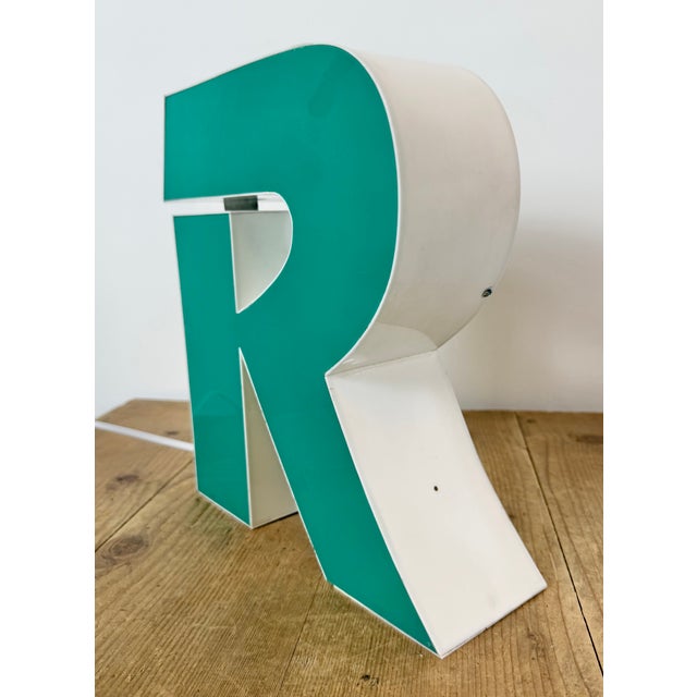 Industrial Vintage Green Illuminated Letter R, 1970s For Sale - Image 3 of 17