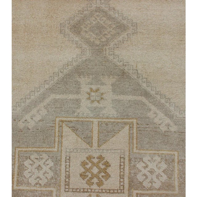 Vintage Turkish Hand Knotted Oushak Runner With Etched Medallion Design in Soft Muted Tones For Sale - Image 9 of 13