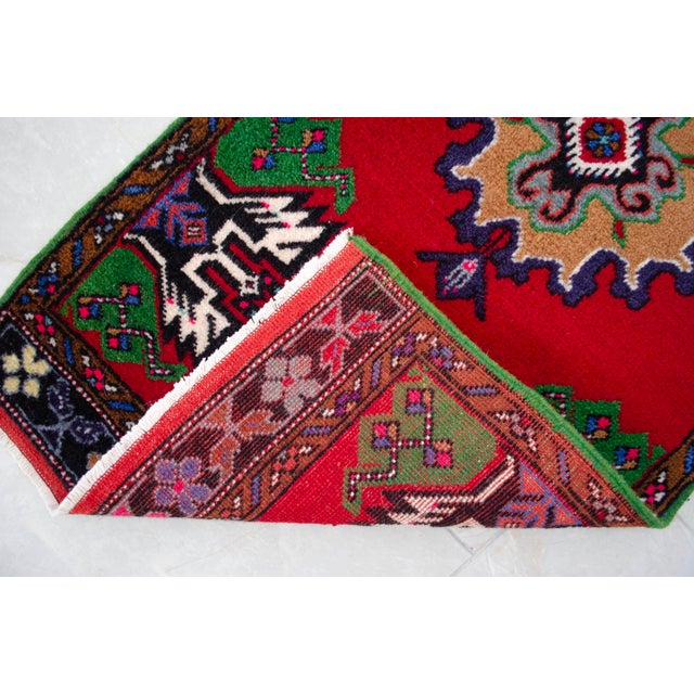 1970s Hand Made Turkish Mat Rug Small Rug Kitchen Mat Organic Wool - 1'11" X 3'10" For Sale - Image 9 of 10