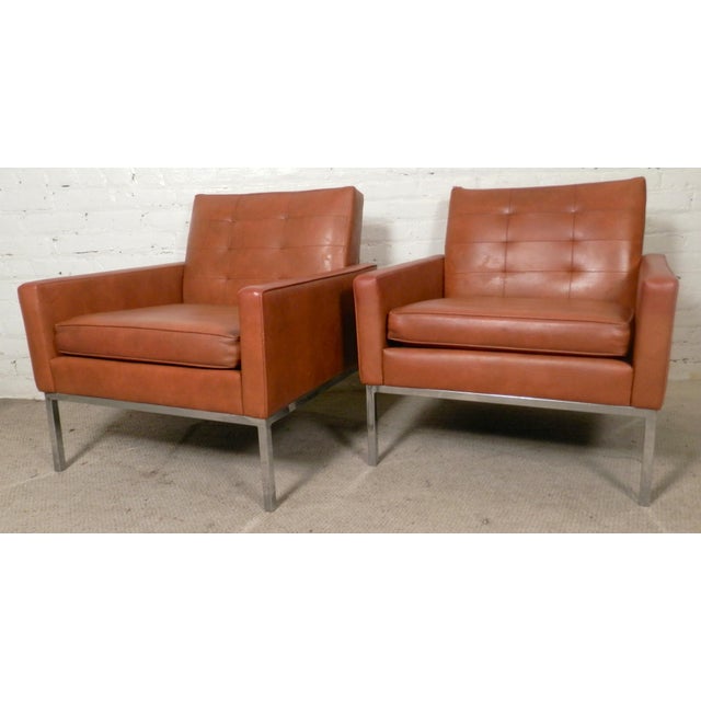 Mid-Century Modern Milo Baughman Inspired Chairs by Alma For Sale - Image 4 of 11