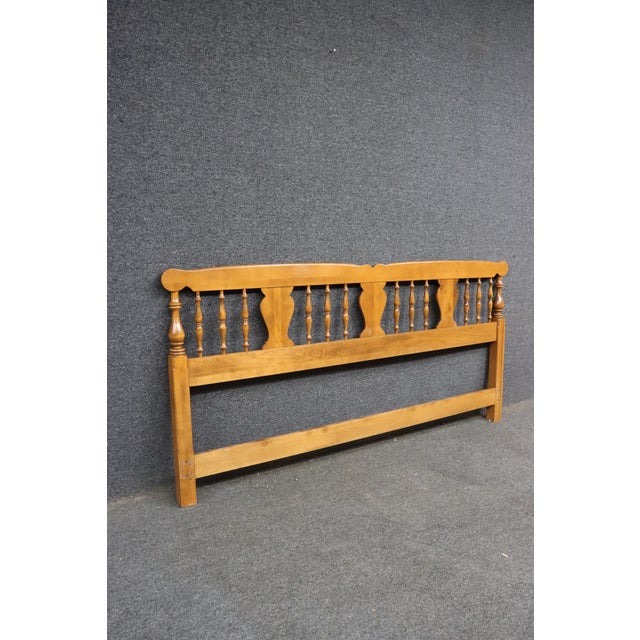 American Ethan Allen American Maple King Size Bootjack Headboard For Sale - Image 3 of 10