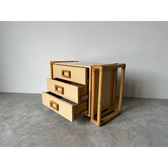 Mid-Century Modern Vintage Taupe Laminate and Rattan Nightstand For Sale - Image 3 of 12