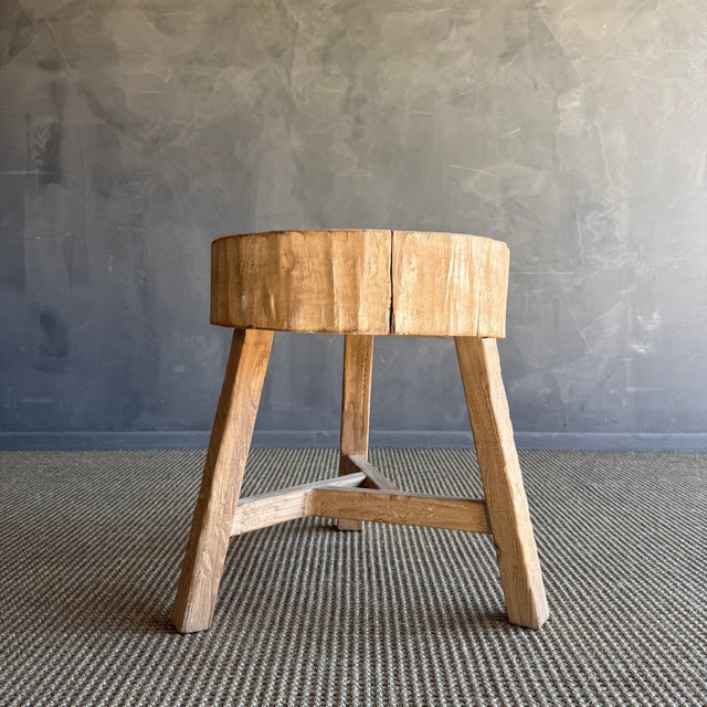 Mid-Century Modern Vintage Elm Wood Chop Block Table #T27 For Sale - Image 3 of 8