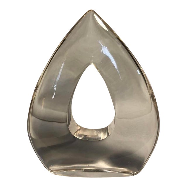 Late 20th Century Post Modern Mod Lucite Teardrop Sculpture For Sale