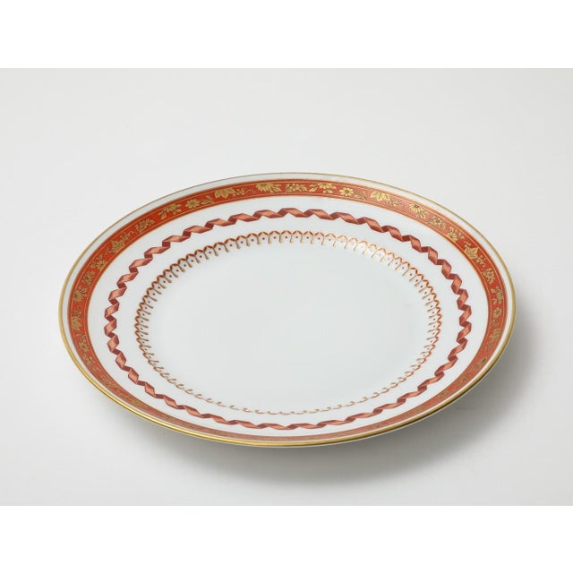 Richard Ginori 1735 Handpainted Porcelain Dinner Plate in Pincio Red, Late 20th Century For Sale In New York - Image 6 of 9