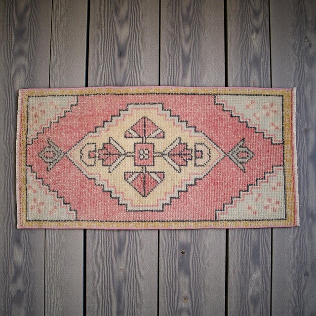 Rustic 1970s Vintage Hand Knotted Small Rug Enrtway Mat, Kitchen Bathroom Decor 2x3 Ft Approx For Sale - Image 3 of 14