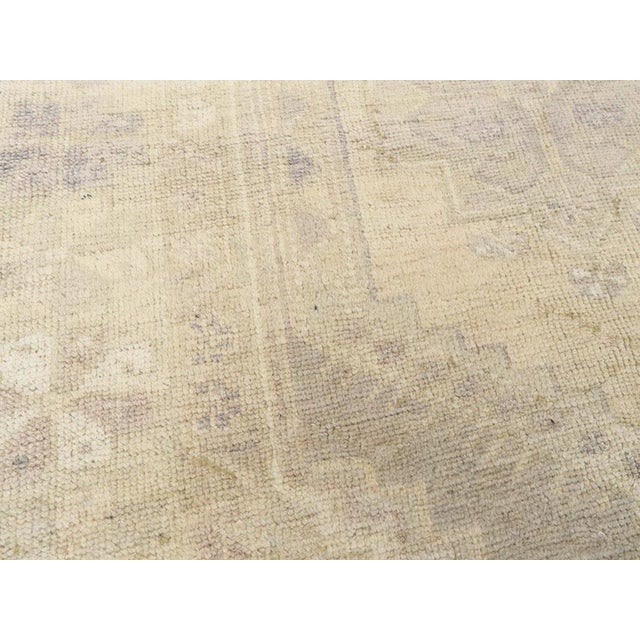 Mid 20th Century Galerie Shabab Collection Mid-20th Century Handmade Turkish Oushak Throw Rug For Sale - Image 5 of 8