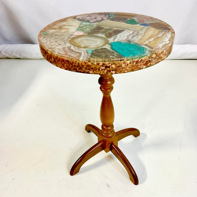 1950s Vintage Folk Art Boho Chic Lucite Encased Semi-Precious Stones Drinks Table With Butterfly Design For Sale - Image 13 of 17