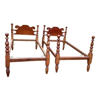 Pair of Antique Early 19th Century 4 Poster Beds For Sale