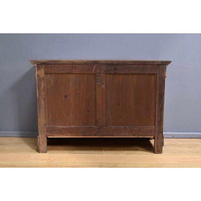 Restoration Chest of Drawers in Burr Walnut, 19th Century For Sale - Image 16 of 17