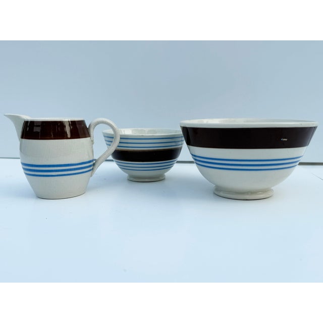 Collection of Brown & Blue English Pottery - Adderleys England - Bowls & Pitcher For Sale In Buffalo - Image 6 of 10