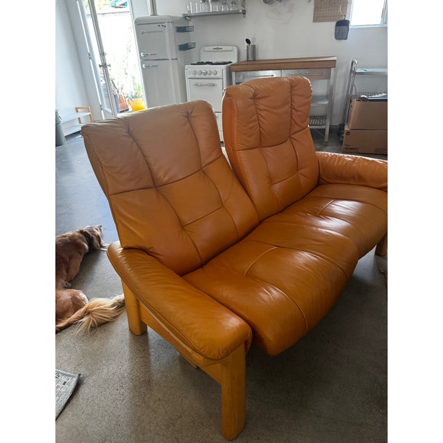 Tan 1990s Ekornes Stressless Reclining Leather Sofa For Sale - Image 8 of 9