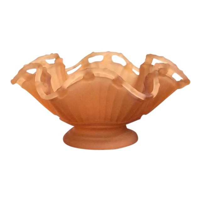 1970s Vintage Mid-Century Pink Bowl With Winding Detail For Sale