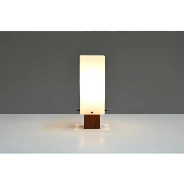 Mid-Century Modern Vintage Table Lamp from Alfaplex Milano, Italy, 1960s For Sale - Image 3 of 9