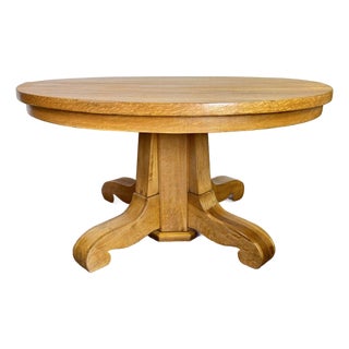 Vintage Tiger Oak Round Pedestal Dining Table For Sale