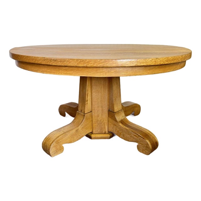 Vintage Tiger Oak Round Pedestal Dining Table For Sale