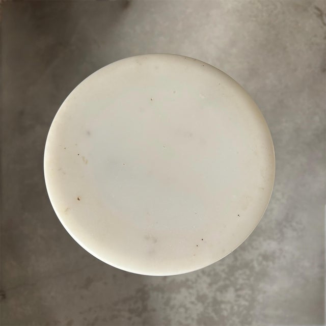 Column in White Marble, in Very Good conditions. Designed 1950 to 1959