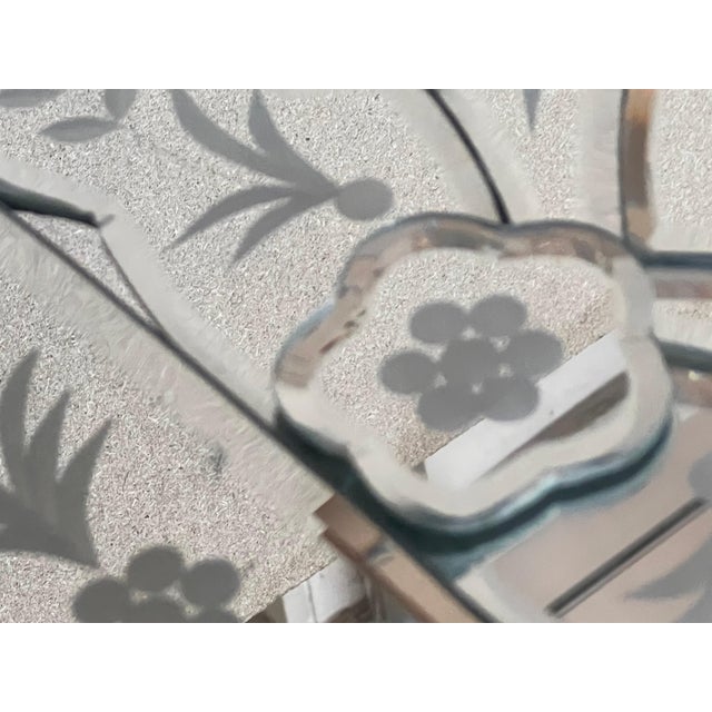 New Venetian Mirror with Crest For Sale - Image 4 of 18