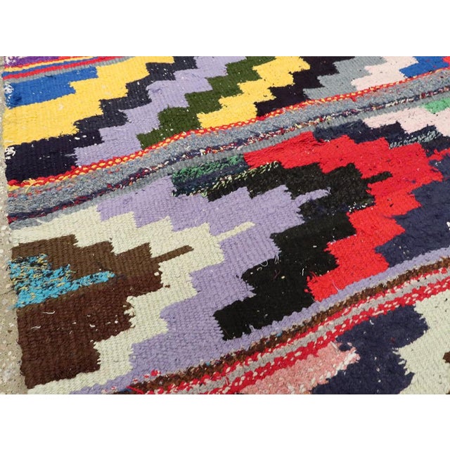 Galerie Shabab Collection Mid-20th Century Persian Flatweave Kilim Rug For Sale In New York - Image 6 of 10