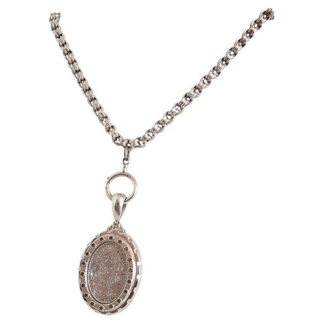 Victorian Aesthetic Sterling Silver Oval Locket & Chain, 1880s For Sale - Image 3 of 3