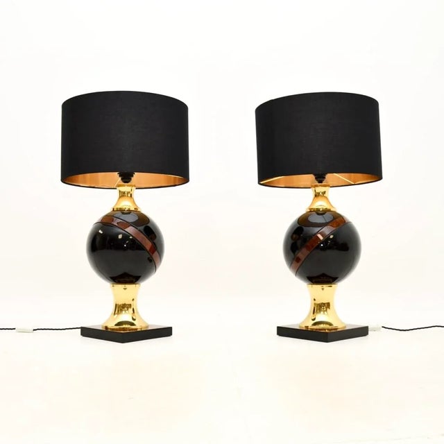 Mid-Century Modern Vintage Italian Walnut and Brass Table Lamps, 1970, Set of 2 For Sale - Image 3 of 10